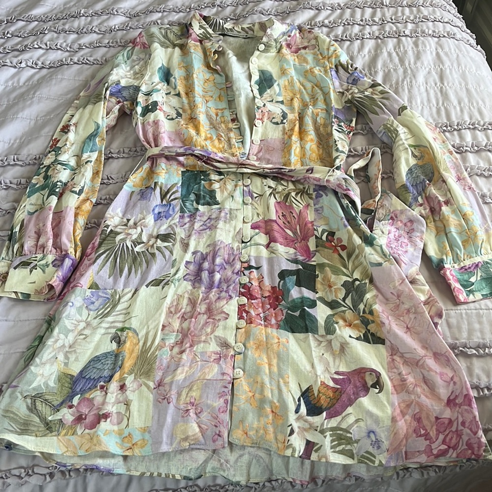 Curls Zara floral mini dress! Only worn 1 time